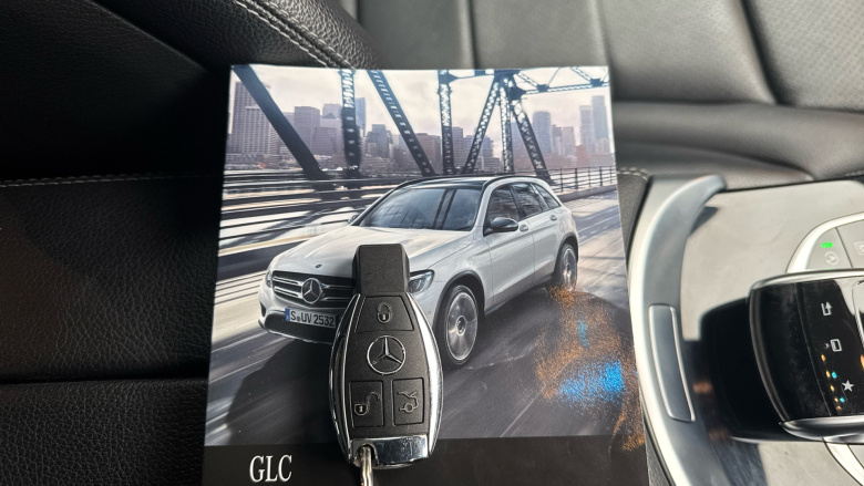 Mercedes-Benz GLC 220d 4Matic AMG Line Premium 5dr 9G-Tronic Diesel Estate